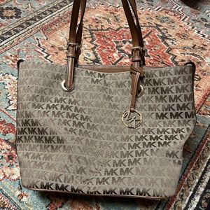Medium Michael Kors Tote